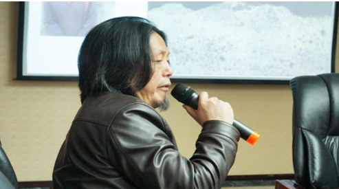 岳阳市美术馆馆长戴剑就今后岳阳市版画艺术的公益推广提出良好的