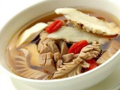 女人月经量少怎么办?来大姨妈喝点它,温补气血