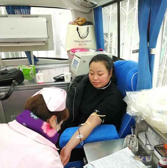 县公共资源交易监督管理局积极参加无偿献血活