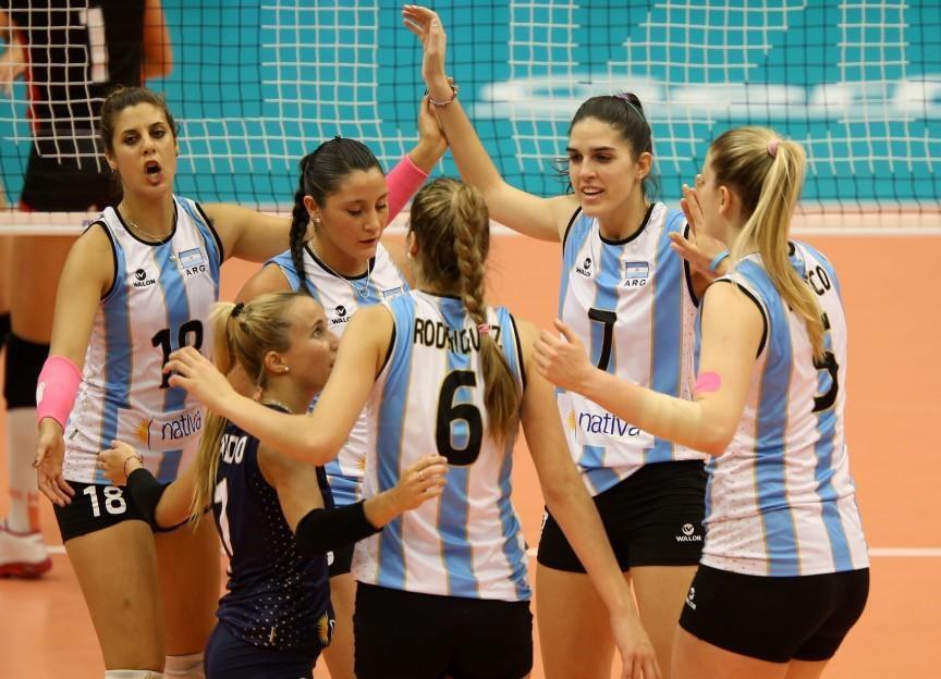 第六名：阿根廷女子排球队。南美洲历来是美女聚集地，阿根廷美女便是其中的典型范例。阿根廷女排虽然在南美资格赛中以排名第一的成绩挺进奥运，但在小组赛中不敌日本队，结束里约奥运之旅。