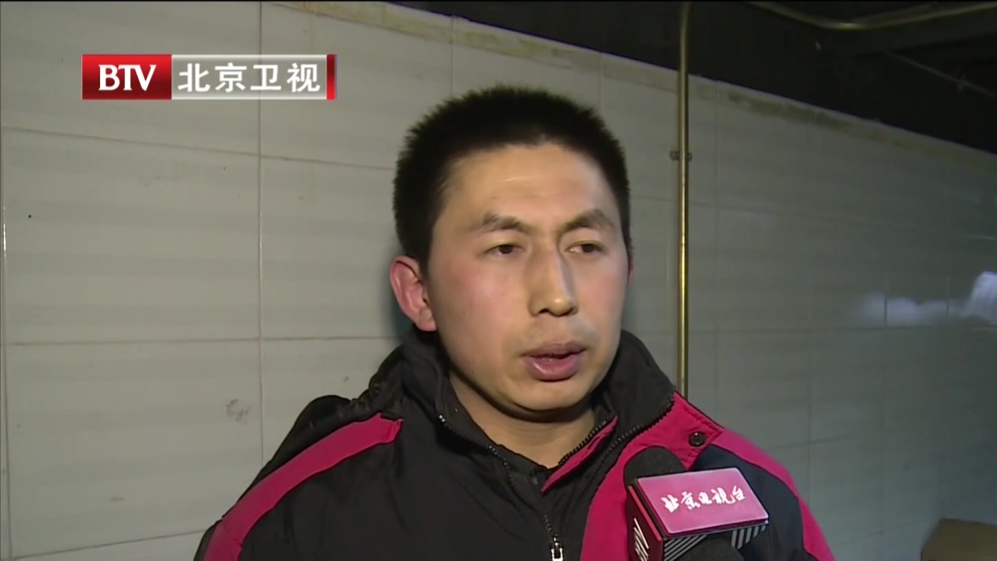 新春走基层丨快递员的春节坚守：工作“不打烊”服务“不打折”