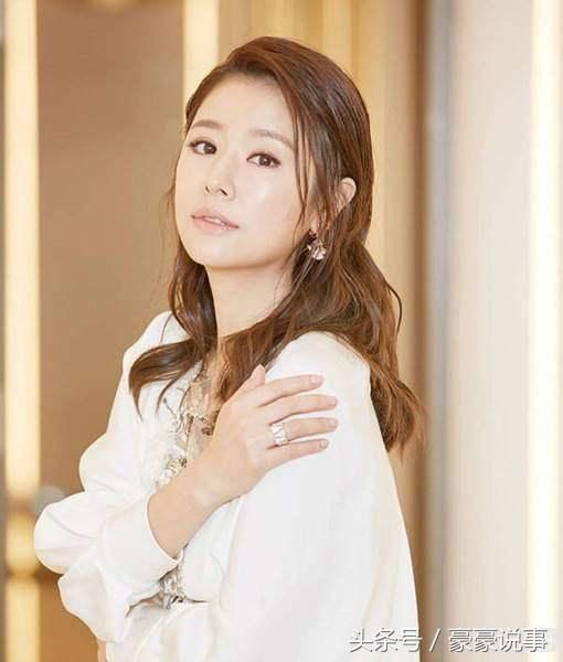 明星收到粉丝礼物的表现,张一山暖心,宋茜接地