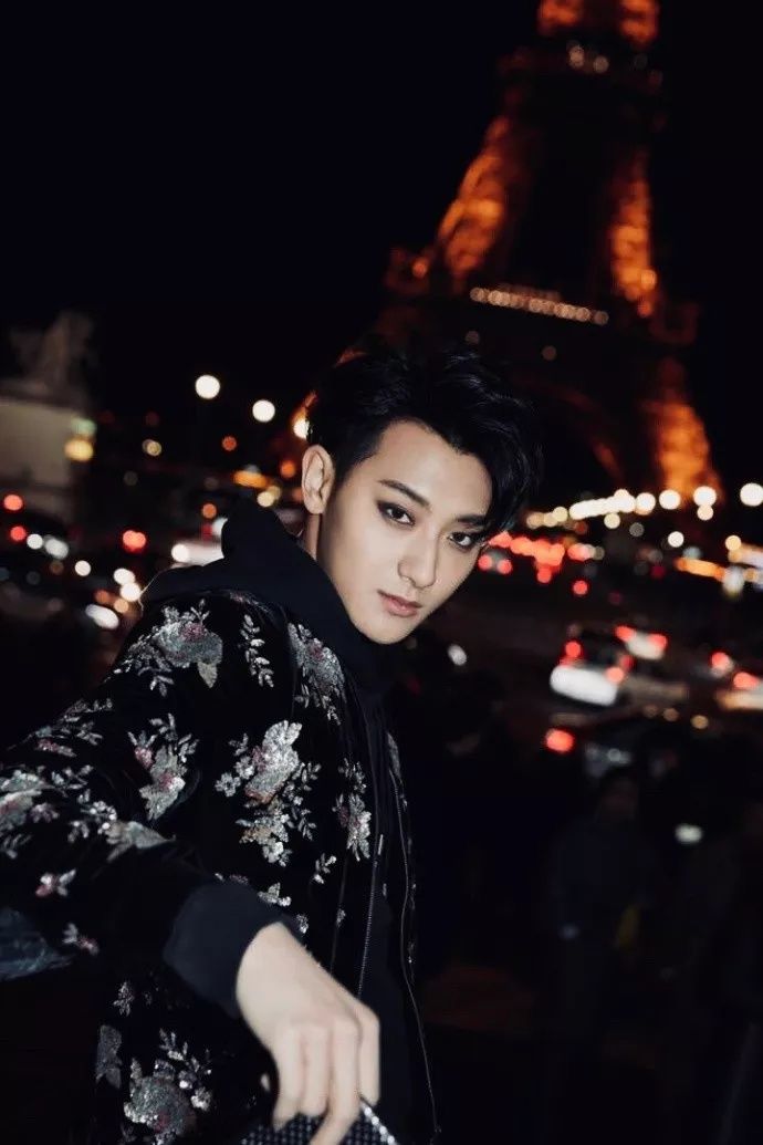 热巴王源黄子韬,原来2018年新上任的品牌大使