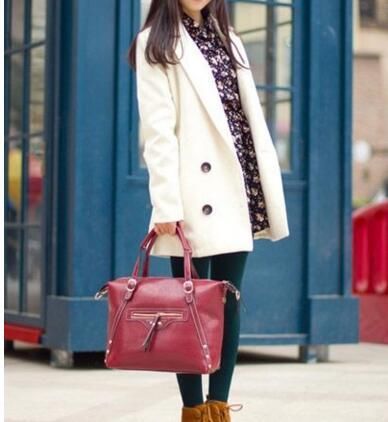 米白色大衣配什么颜色内搭合适?米白色大衣搭