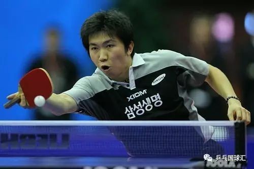 【乒乓装备】日式直板正手为什么都要贴红色胶皮?-国球汇