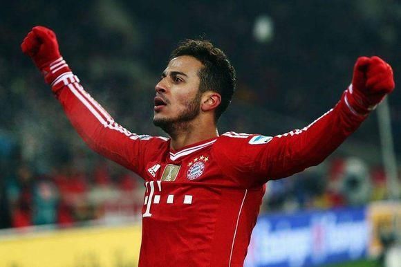 现役足坛中前卫位置前十:优雅大师榜首,克洛斯