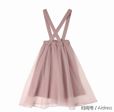 女生有小肚腩穿衣尴尬?这样穿搭完美遮挡你的