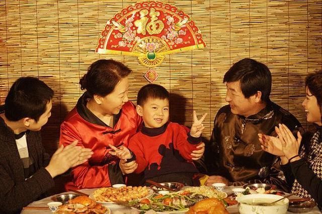 工厂倒闭,赔损数十万,开网店,一年赚回三十万,全