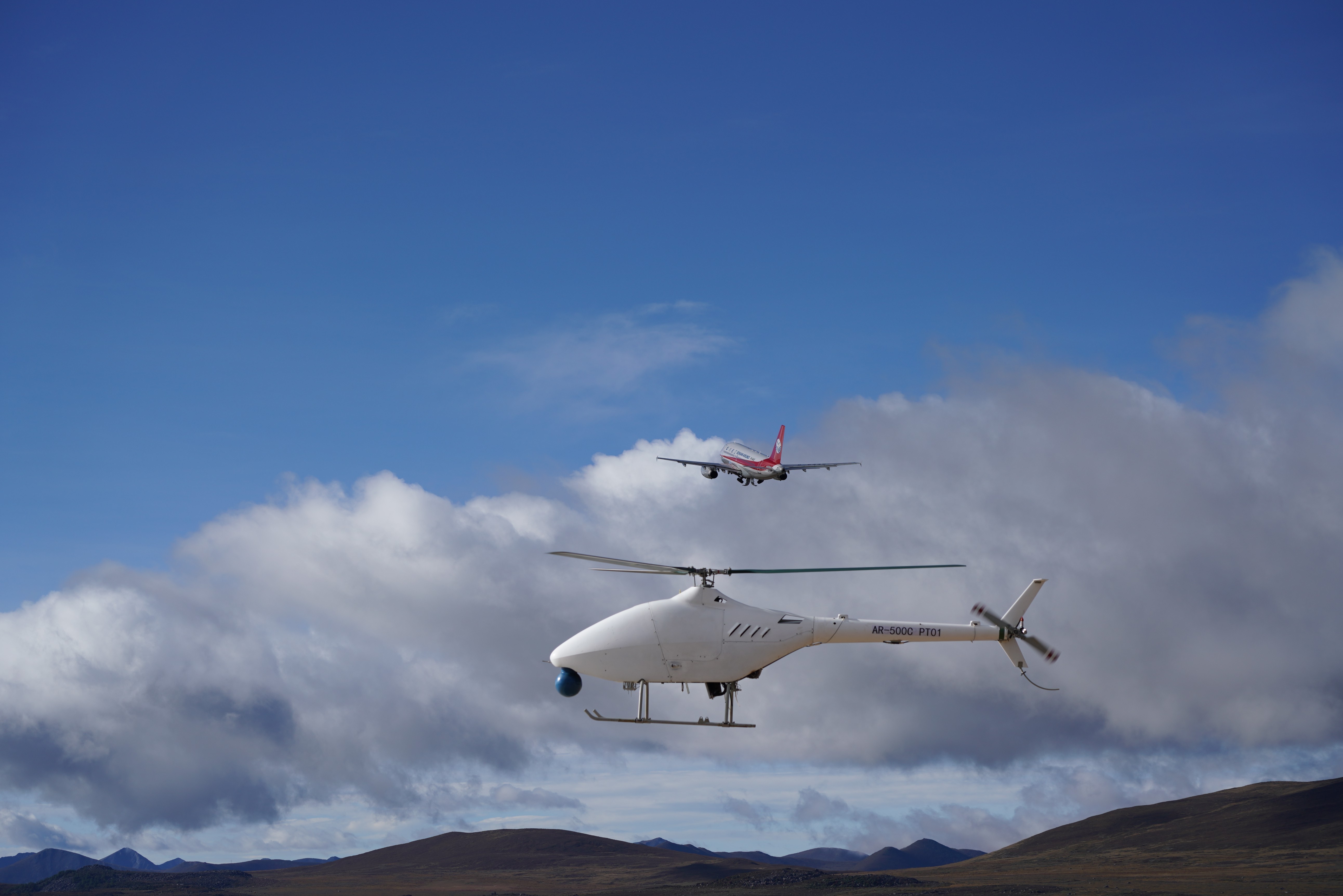 ar-500c无人直升机首飞高原 创国产无人直升机飞行海拔新纪录