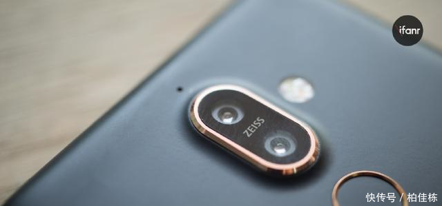 三款2000元左右的旗舰机,性价比都很高,尤其第