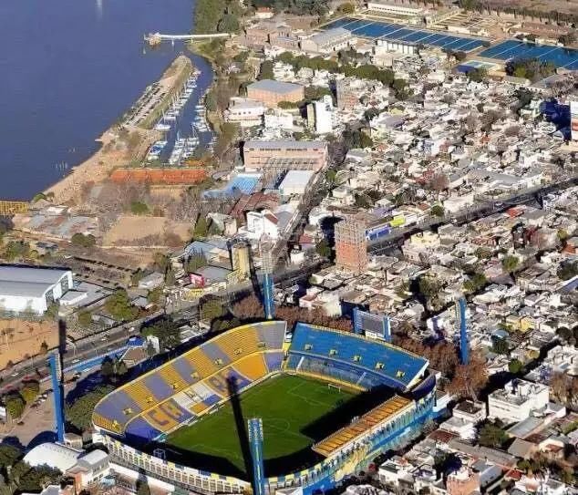 从罗萨里奥到巴塞罗那,梅西的足球朝圣之旅