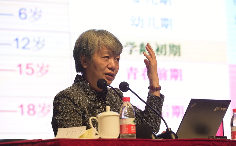 中国公安大学犯罪心理学教授李玫瑾,在宁波讲