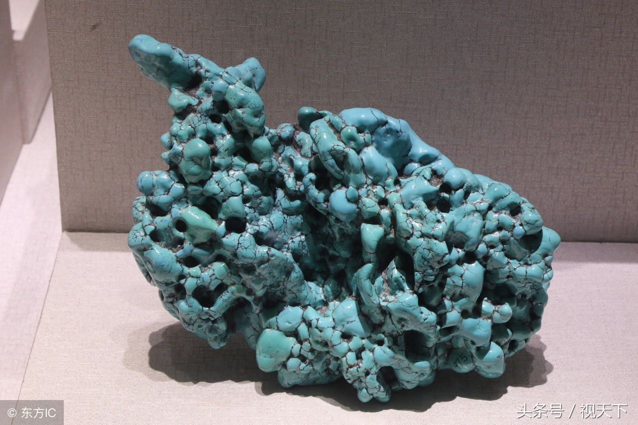 这种石头论克卖,是黄金价格的好几倍,一块430