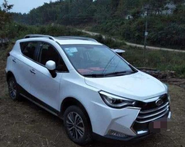 最垃圾国产车,质量就是豆腐渣,车主:国人真不敢支持!