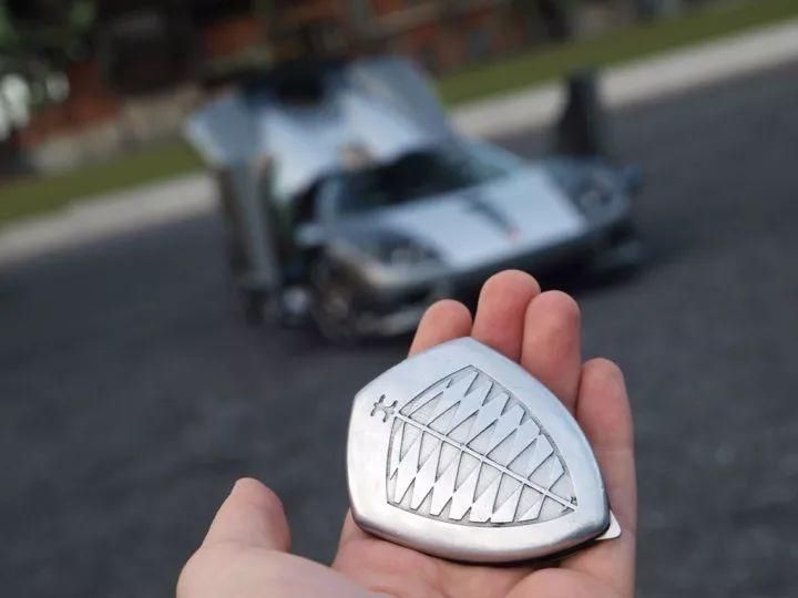 顶级跑车帕加尼,科尼赛克,阿斯顿马丁的奇葩车