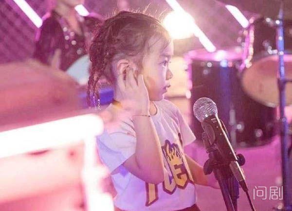 戚薇女儿Lucky参加的综艺什么时候播 戚薇女儿