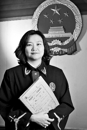 朝阳法院法官刘黎:扎根基层心系百姓冷暖 朝阳法院法官刘黎:扎根基层心系百姓冷暖