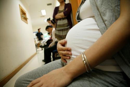 孕28周产妇突然抽搐, 小叔子送医抢救无效, 尸检结果让兄弟反目