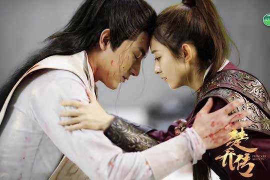 杨洋退出,由赵丽颖和林更新联手全新代言美团