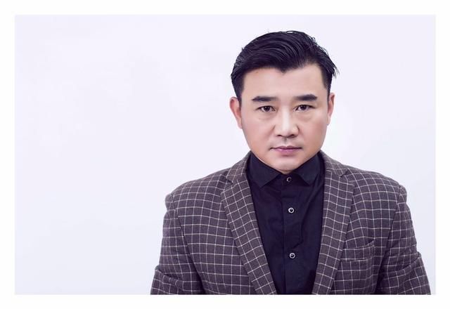 河南方言歌曲《包子油馍胡辣汤》网上破千万,