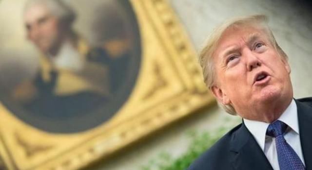 中俄等9国去美元化后,第十个国家公开亮剑,突