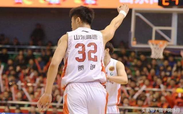 猛料!男篮国手被曝出轨 嫌弃女方家境抛弃私生