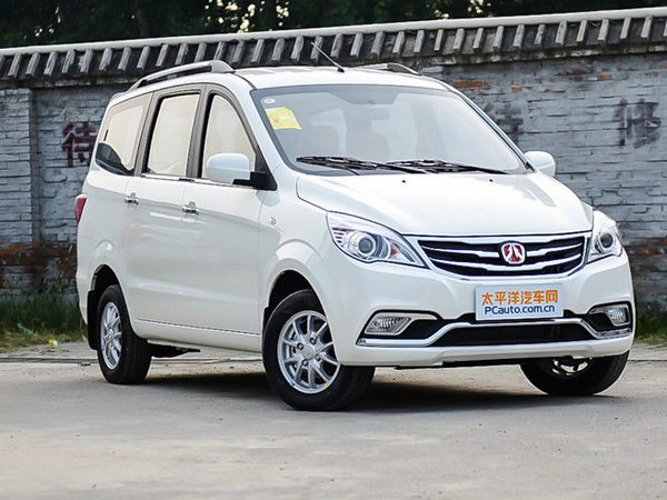 北汽威望m30购车热销中 全系再降0.2万机不可失