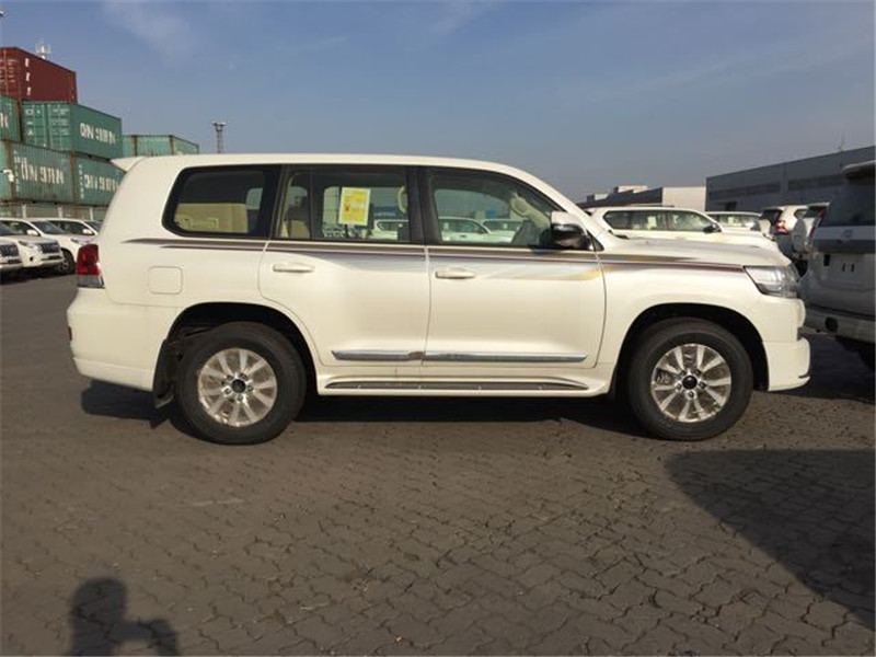 中东版兰德酷路泽4600爆底最新价格优惠促销