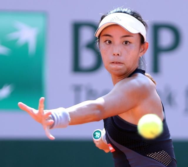 全运会冠军王蔷法网首轮复仇之战挑落大威 教