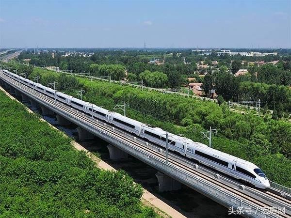 未来将会有两条高铁直通海南!海南发展前景可
