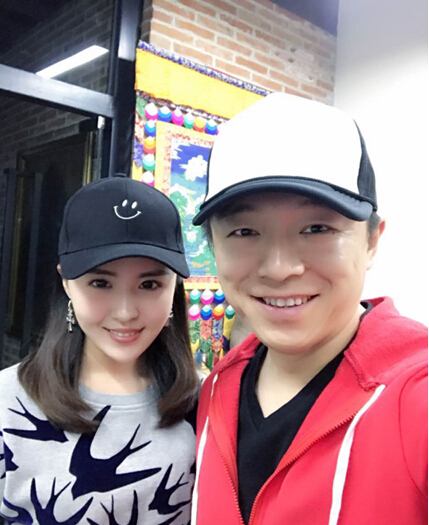 女儿"讨债"郭德纲 关思慧父亲为其操碎了心