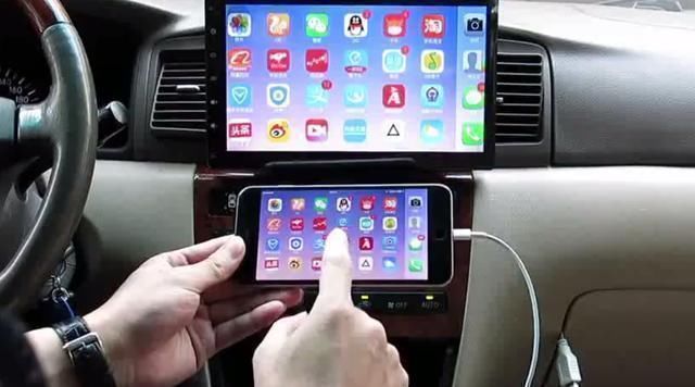 一分钟教你车载屏幕连接手机导航,画面超清晰