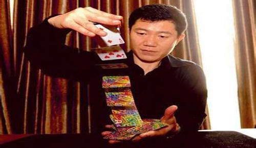 马洪刚反赌名人,千术风靡赌坛人称赌王,他与缅