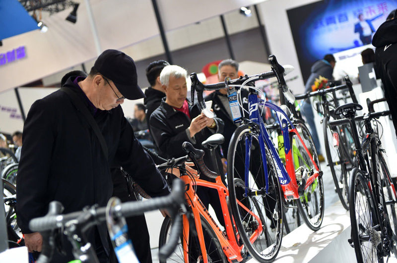 天津举行自行车电动车展