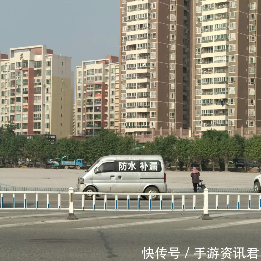 沉迷于吃鸡不能自拔?这群孩子竟然玩起了真人