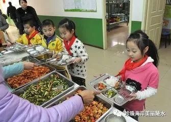 12家中小学生托管机构被停止供餐!陵水整治排