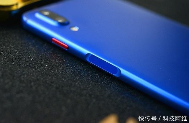 从1799元降至1598元,后置2000万双摄的全面屏