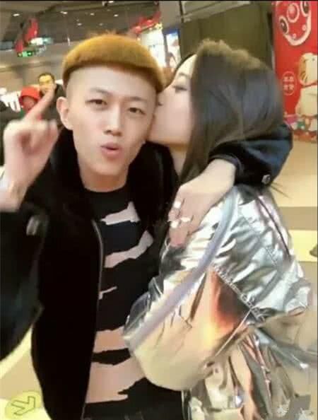 二驴的提前回归!爆封禁名单,聊天佑被封一事!牌