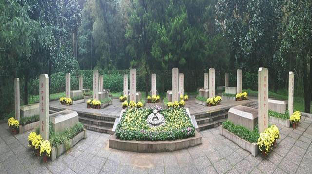 81年前,18岁女英雄在炮火中绽放