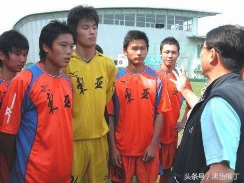 徐根宝提醒中国足球人才培养:练好田径是基础