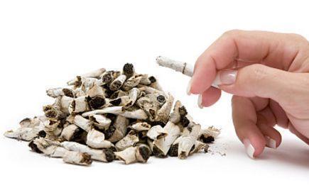 长期抽烟的人,突然戒烟,对身体有害吗?戒烟也