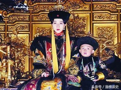 清朝灭亡后,爱新觉罗都改成了什么姓?除了金,