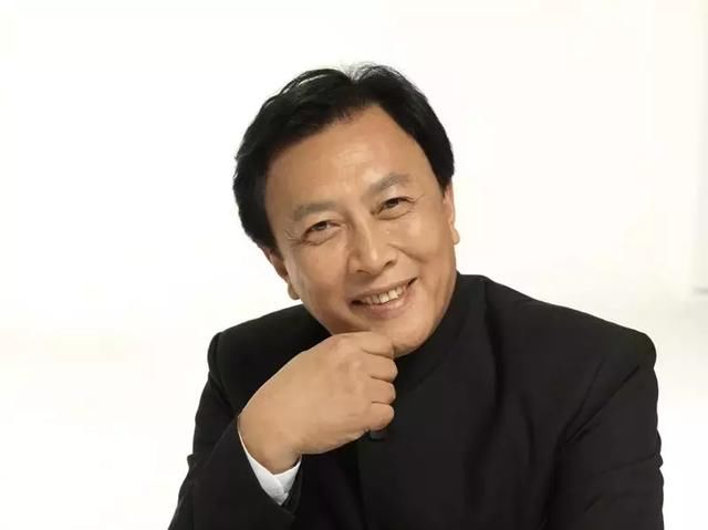 《声临其境》中,唐国强完美诠释了一个演员的