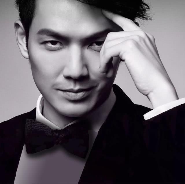 韩国人眼中中国十大帅哥,鹿晗、林志颖、李易