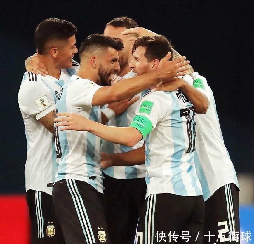 超巨诞生!法国4:3淘汰阿根廷,19岁姆巴佩无法