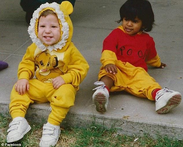 美国男子兑现3岁誓言终与女友修成正果