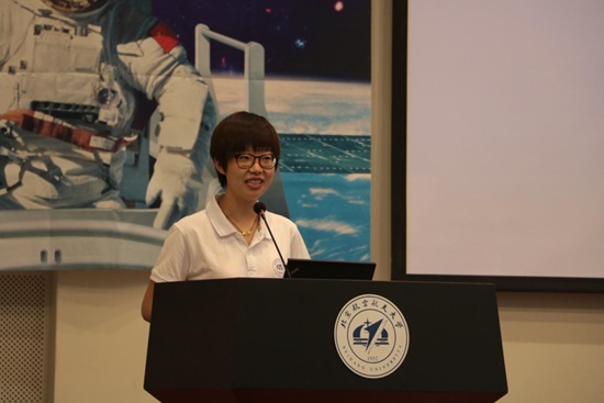 "正能量"女孩王雪晴:感性理性都在线