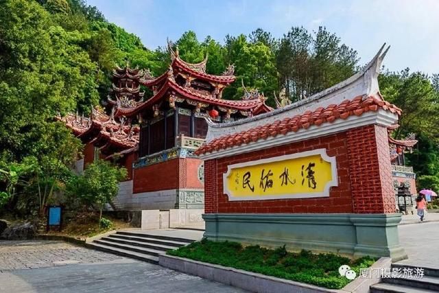 泉州旅游推荐,全国罕见的帝字型建筑群,依岩石而建的安溪清水岩