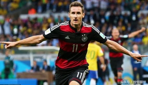 盘点德国足球史上十大前锋排行榜:当世无人,第