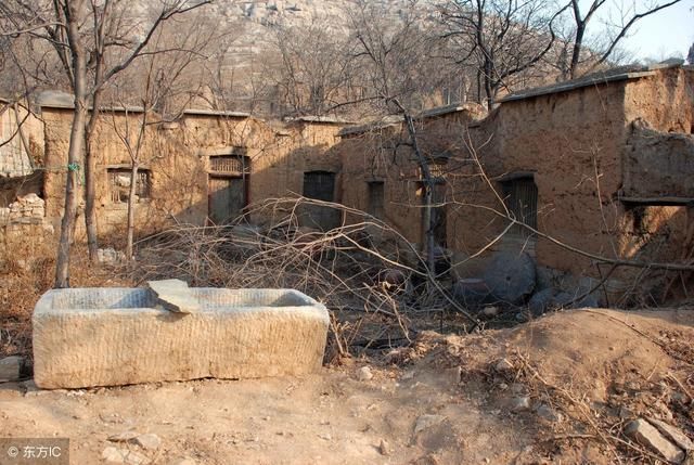 土地确权整户死亡但是承包期没到,土地由集体